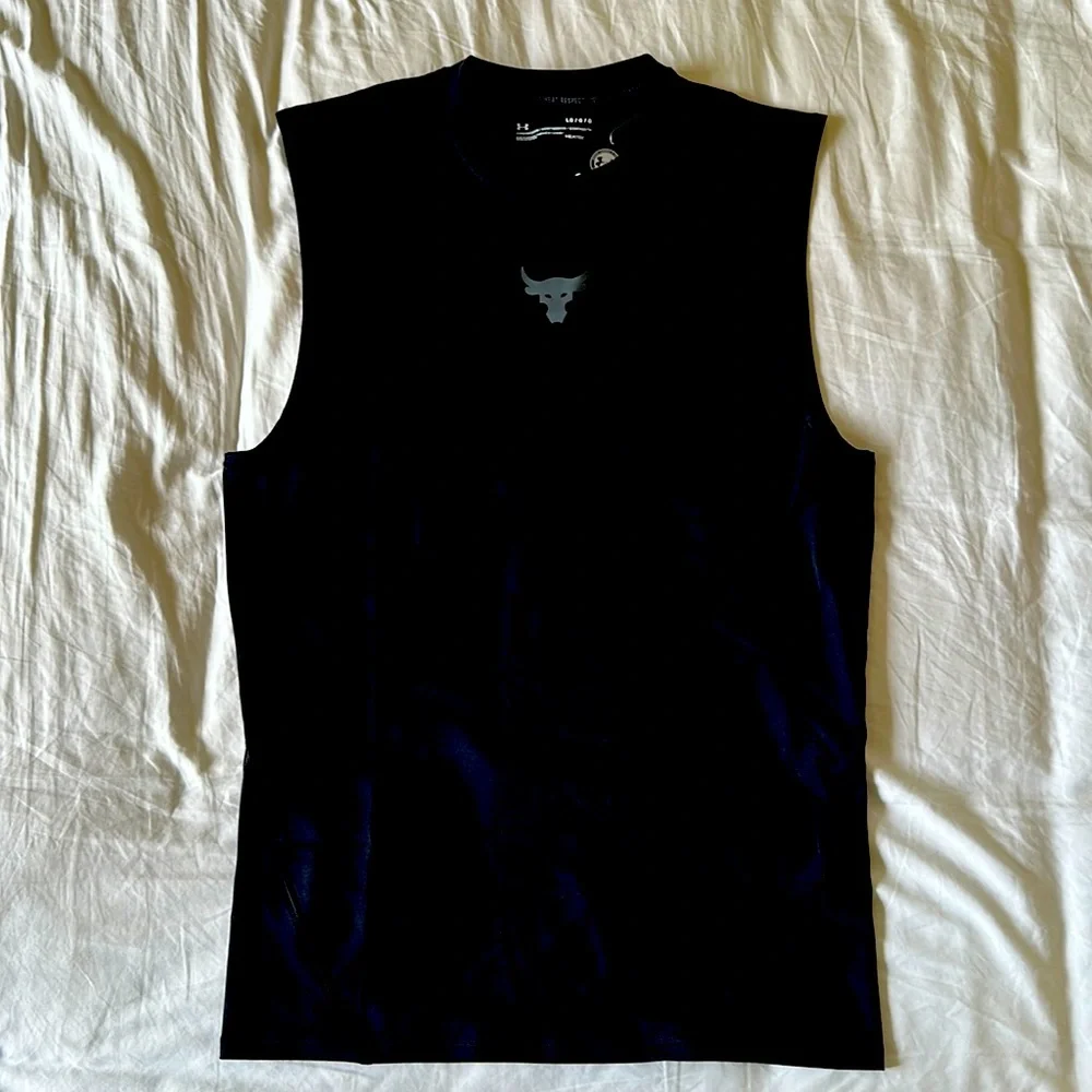 Under Armour Gym Singlet Brand new - Picture 1 of 4